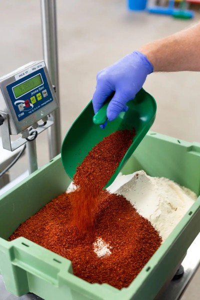 Ergonomische Vikan Handschaufel 2 Liter - zum Einwiegen trockener Zutaten