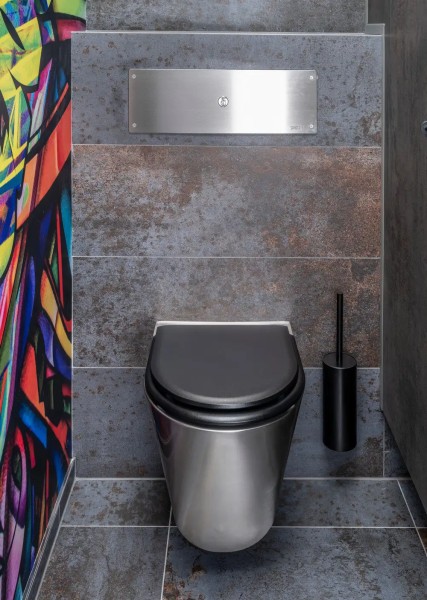 WC Vorwandelement mit Betätigungsplatte SLW02PA - Mustertoilette
