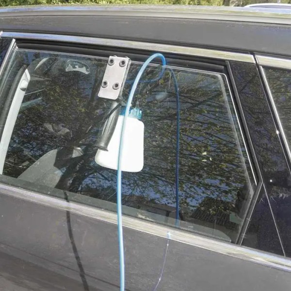 Scheibenhalterung mit Kaltvernebler ST83 im Einsatz