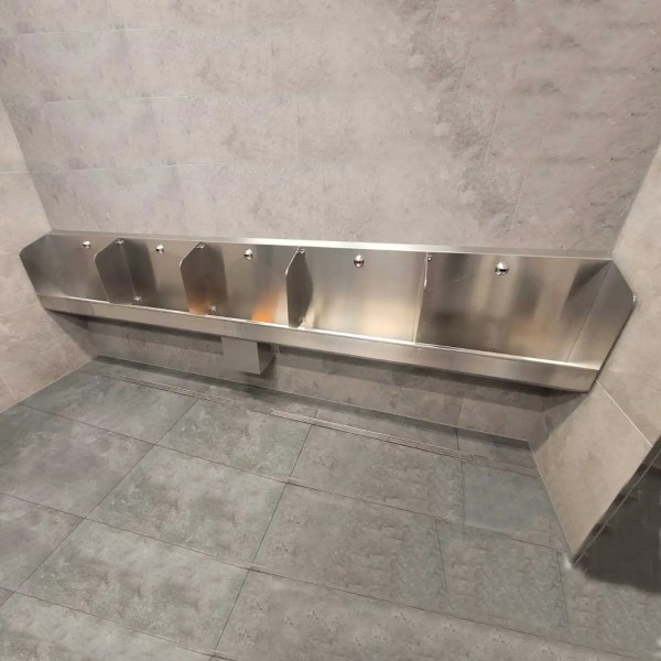 Edelstahl Urinalrinne mit Trennwänden und Spülung, 1200 - 3000 mm