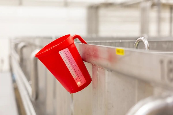 Vikan Messbecher 2 Liter