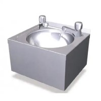 Edelstahl Waschbecken mit 2 Standarmaturen zur Wandmontage Edelstahl Waschbecken mit 2 Standarmaturen zur Wandmontage